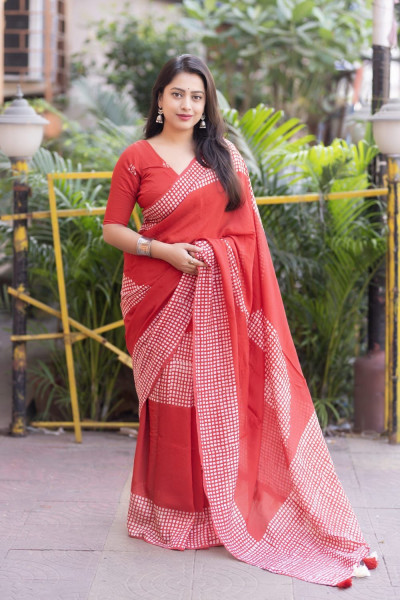Image of Red Pure Chanderi Cotton Batik Printed Saree