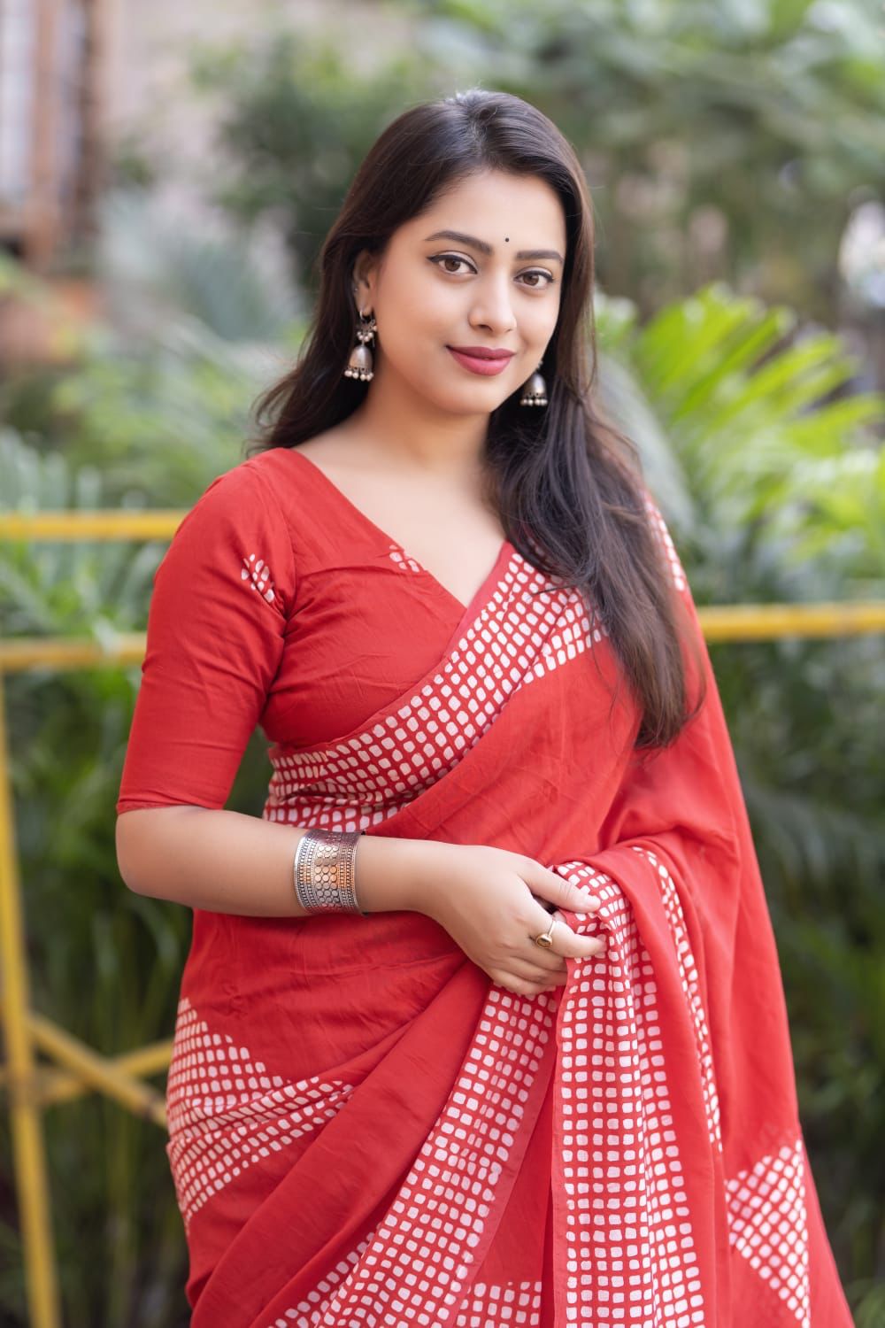 Red Pure Chanderi Cotton Batik Printed Saree