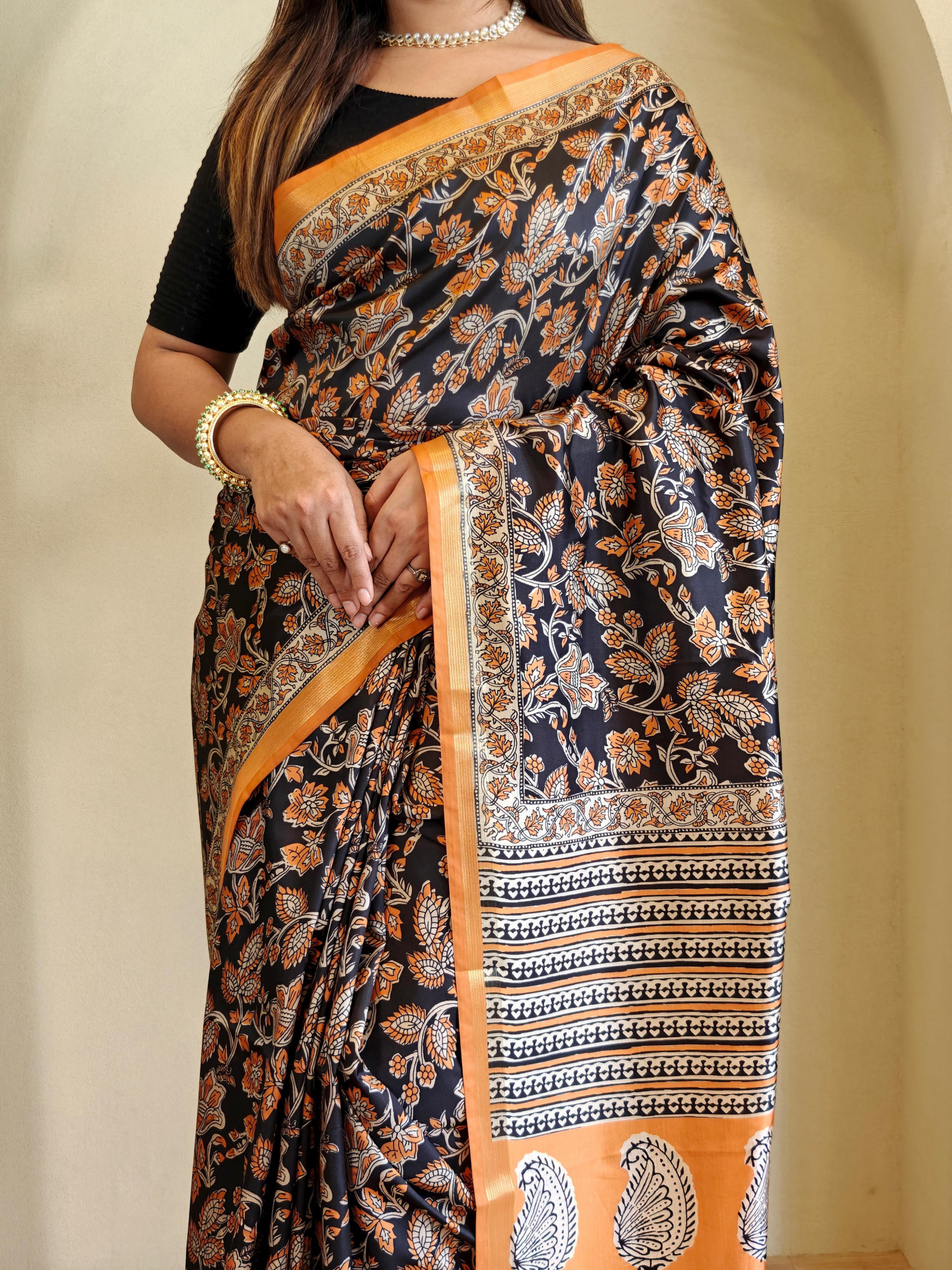 Black Pure Dola Viscose All Over Digital Printed With Zari Border Saree