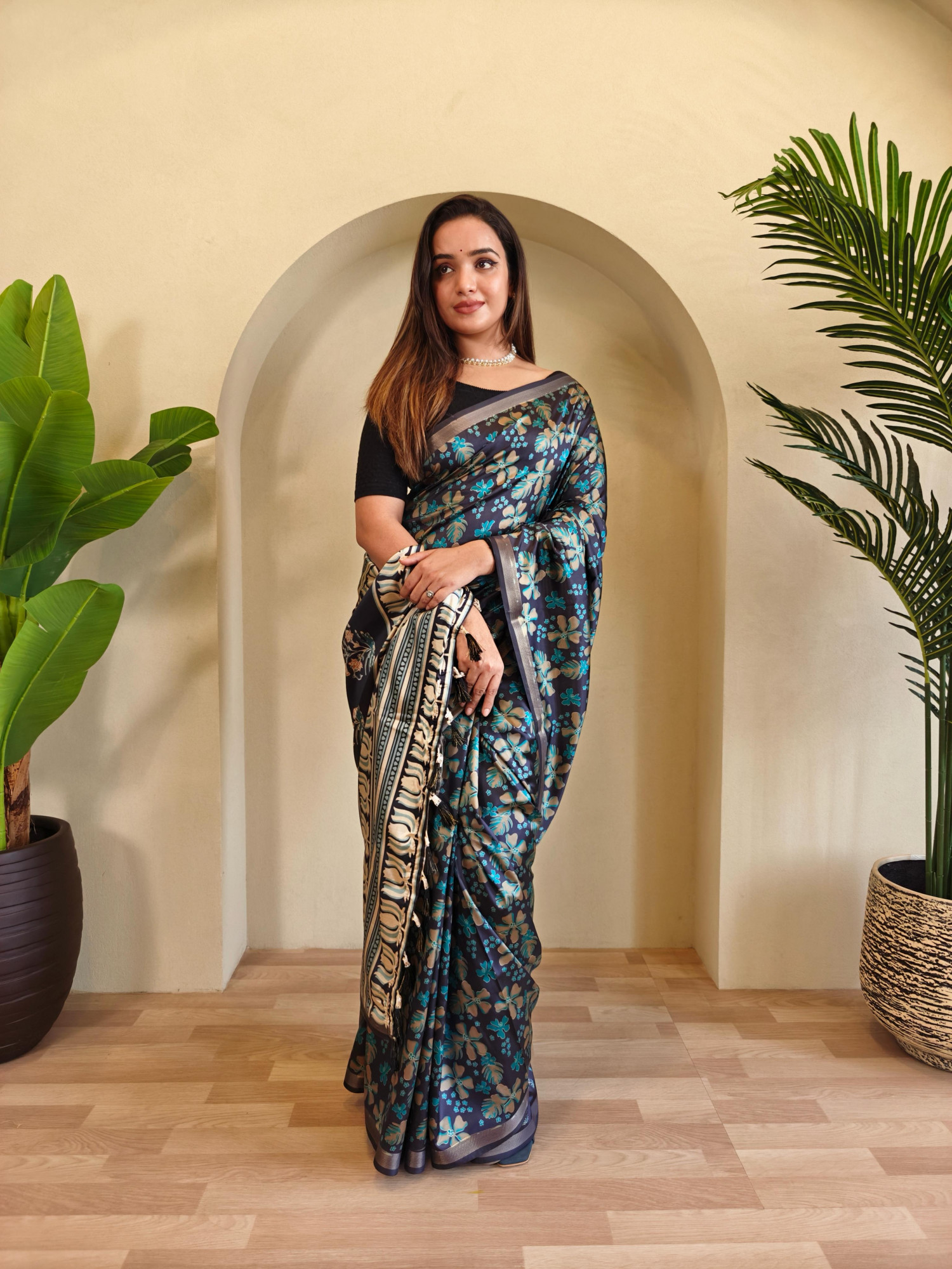 Blue Pure Dola Viscose All Over Digital Printed With Zari Border Saree