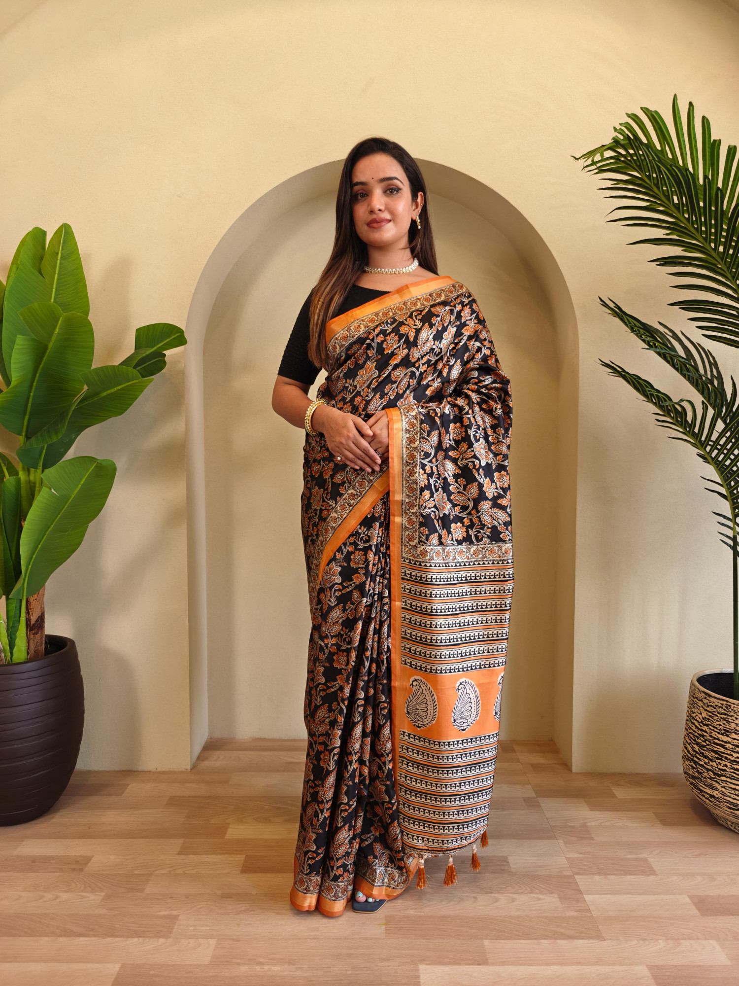 Black Pure Dola Viscose All Over Digital Printed With Zari Border Saree