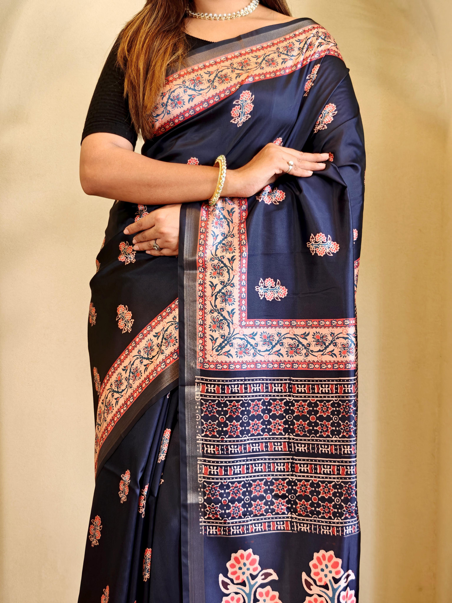 Navy Blue Pure Dola Viscose All Over Digital Printed With Zari Border Saree