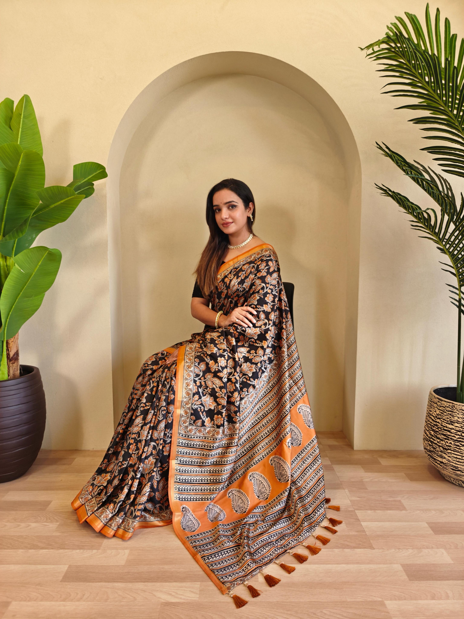 Black Pure Dola Viscose All Over Digital Printed With Zari Border Saree