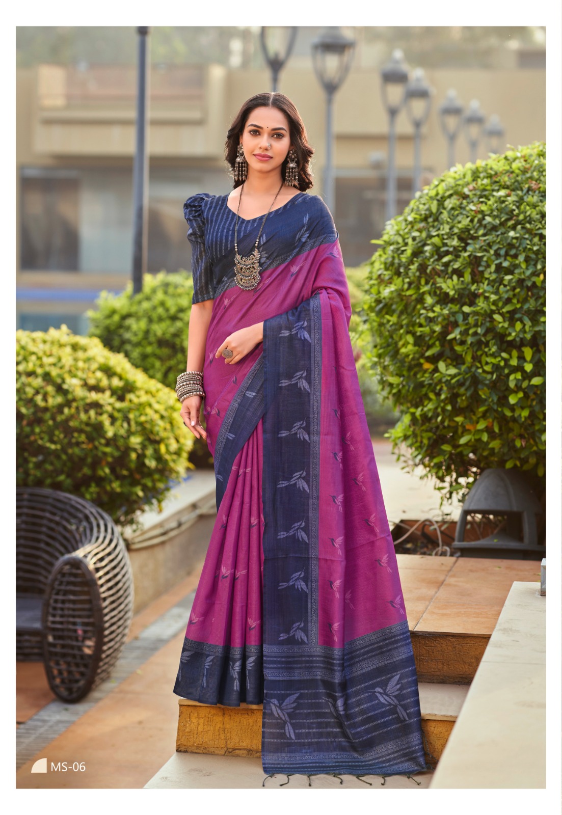 Purple Handloom Tissue Silk Resham Weaved Pallu Border Saree