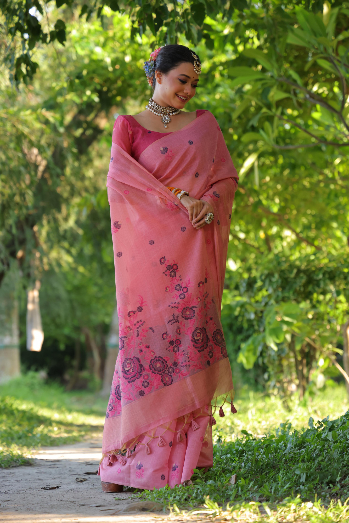 Pink Premium Muga Cotton Floral Weaved All Over Body Pallu Borderless Saree