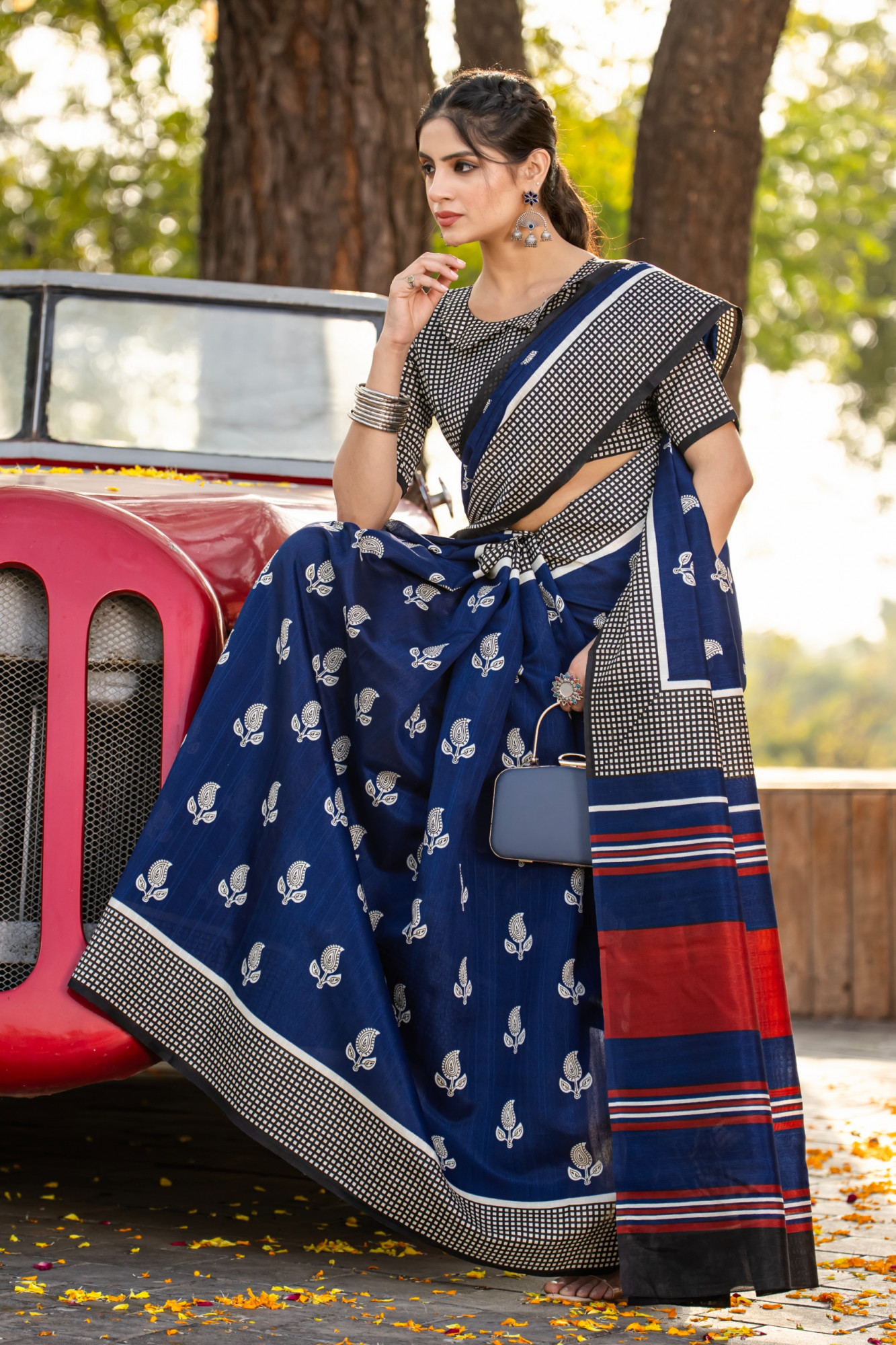 Navy Blue Bhagalpuri Cotton Digital Printed Saree