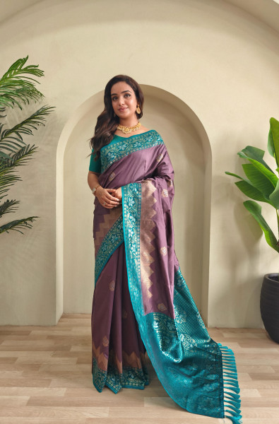 Image of Purple Dual Tone Banarasi Silk Rich All Over Zari Weaved Designer Border Saree