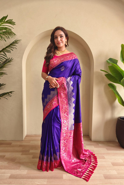 Image of Blue Dual Tone Banarasi Silk Rich All Over Zari Weaved Designer Border Saree