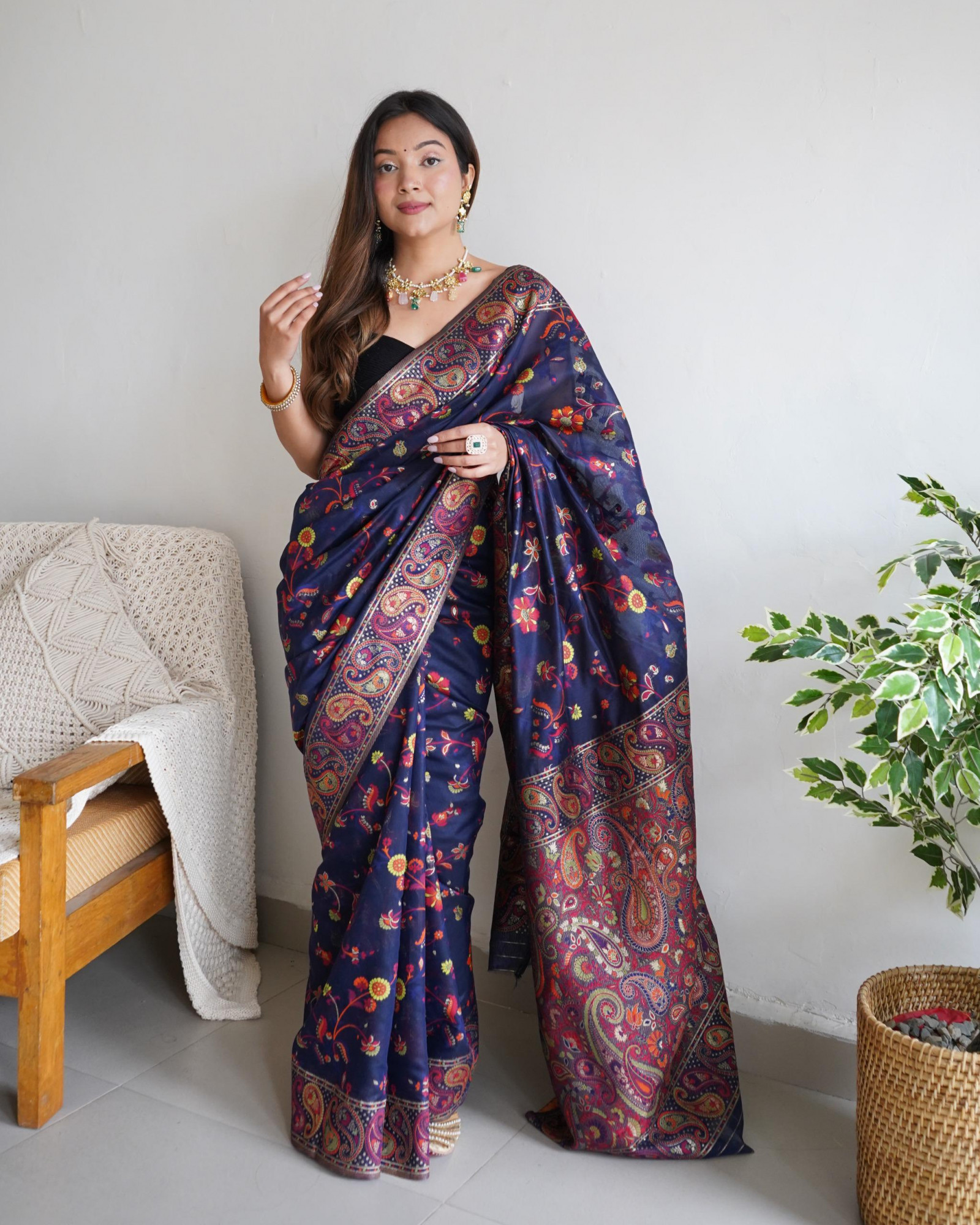 Navy Blue Kashmiri Pashmina Silk Multicolor Thread Zari Weaved All Over Saree