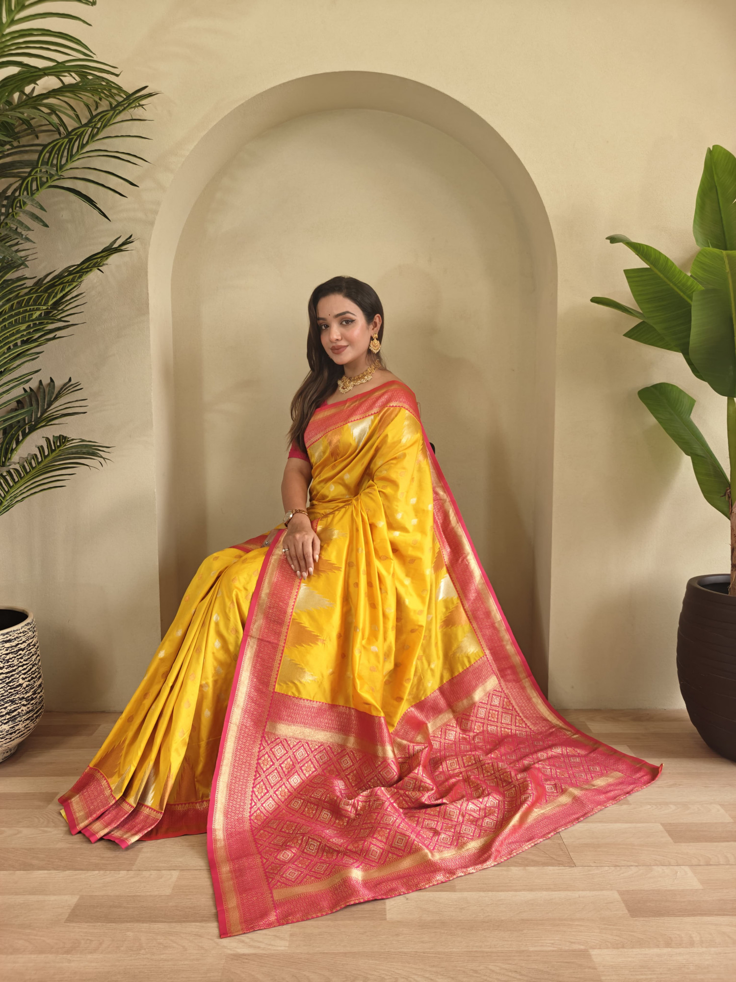 Yellow Kanchipuram Silk Dual Zari Weaved All Over Rich Pallu Temple Border Saree