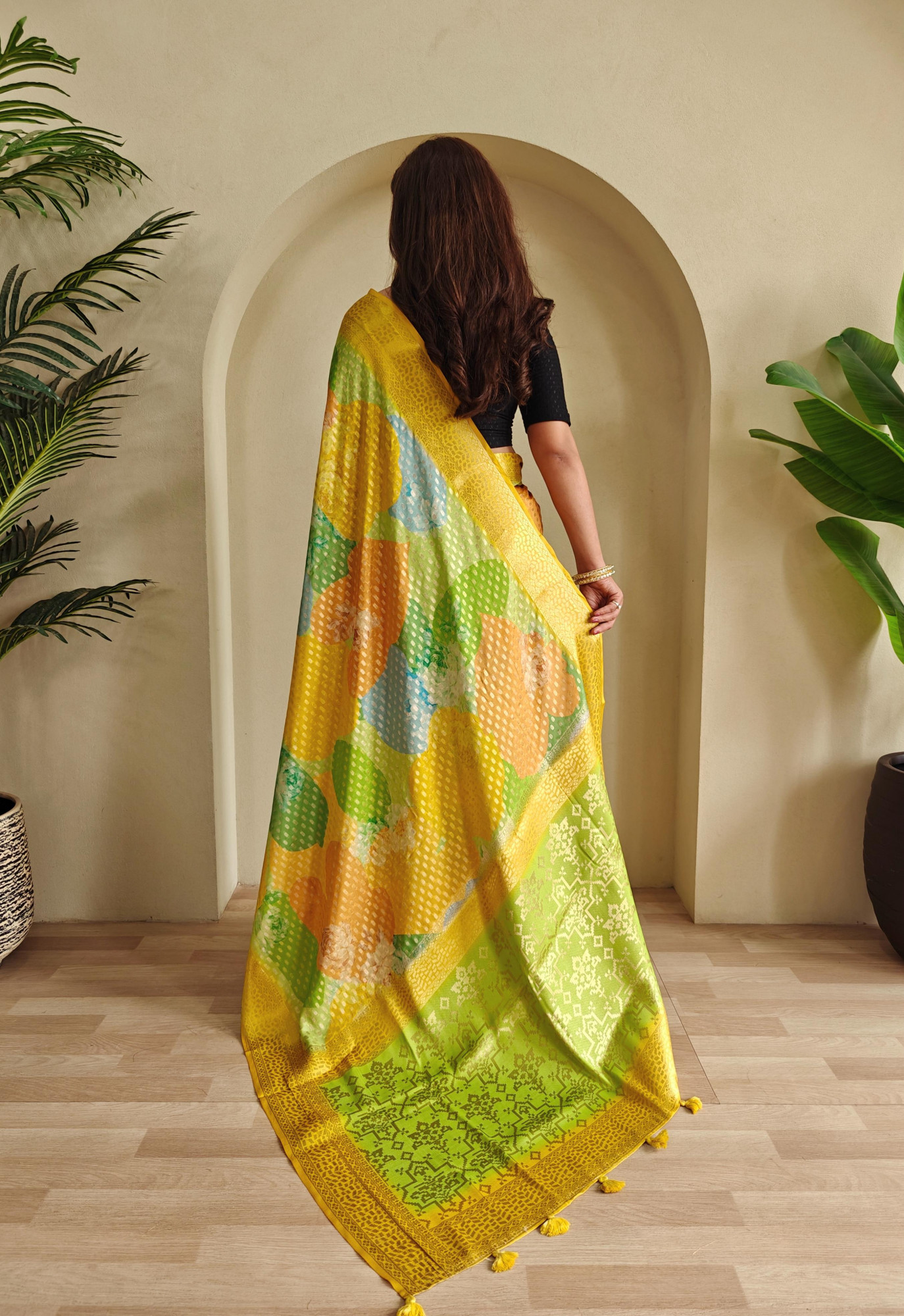 Multicolor Premium Georgette Printed Rich Zari Weaved Body Pallu With Mustard Border Saree