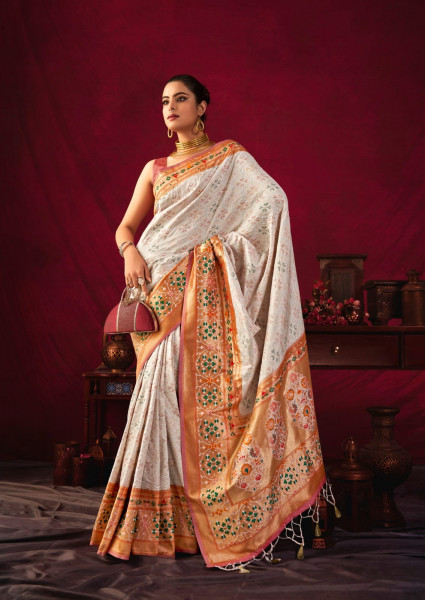 Image of Off-White Pure Banarasi Paithani Silk Rich Zari Meena Weaved Pallu Border Saree