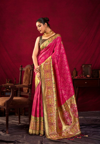 Image of Raani Pure Banarasi Paithani Silk Rich Zari Meena Weaved Pallu Border Saree
