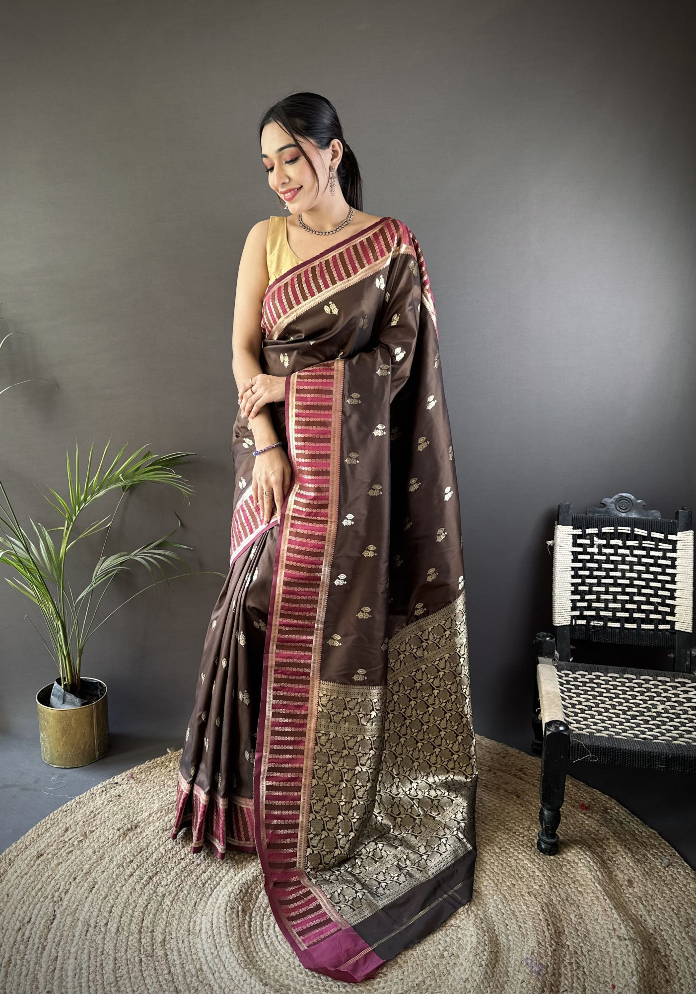 Coffee Brown Pure Banarasi Silk Jacquard Weaved All Over With Designer Border Saree