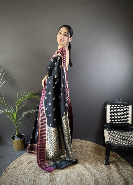 Image of Black Pure Banarasi Silk Jacquard Weaved All Over With Designer Border Saree