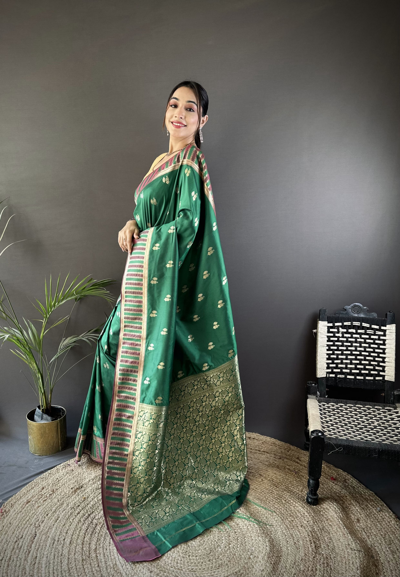 Green Pure Banarasi Silk Jacquard Weaved All Over With Designer Border Saree