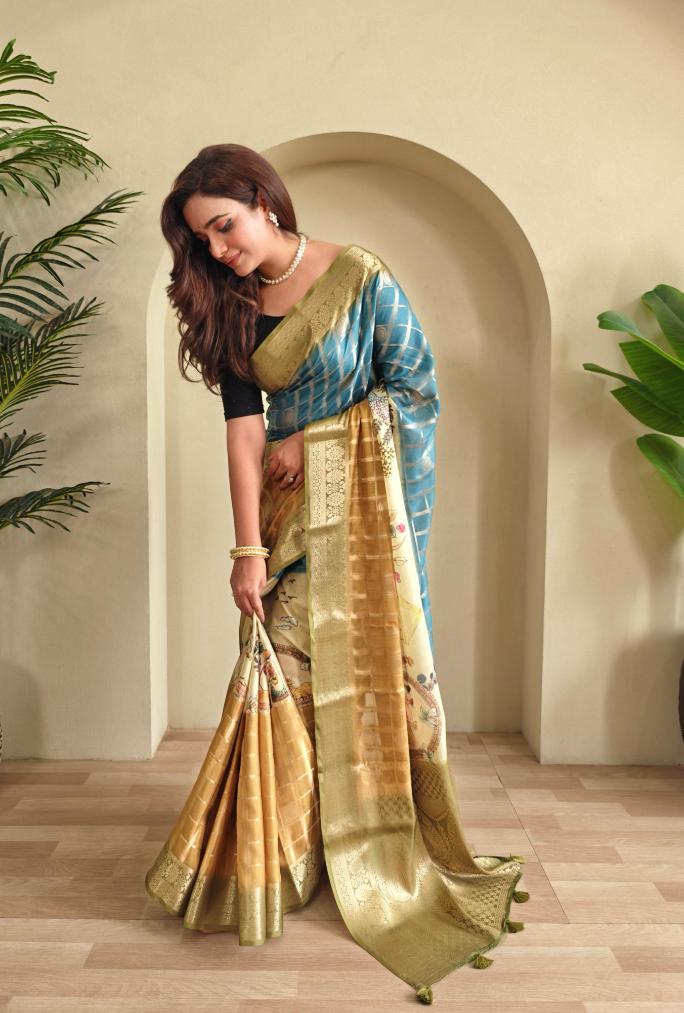 Light Rust Premium Weaved Georgette Zari Check Printed Saree