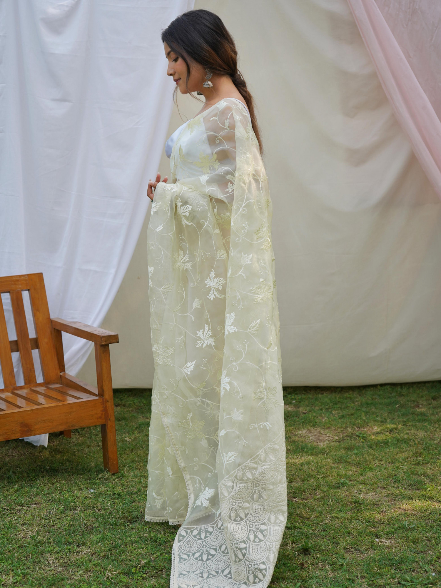 Light Pistachio Organza Silk Lucknowi Thread Chikankari Work Saree