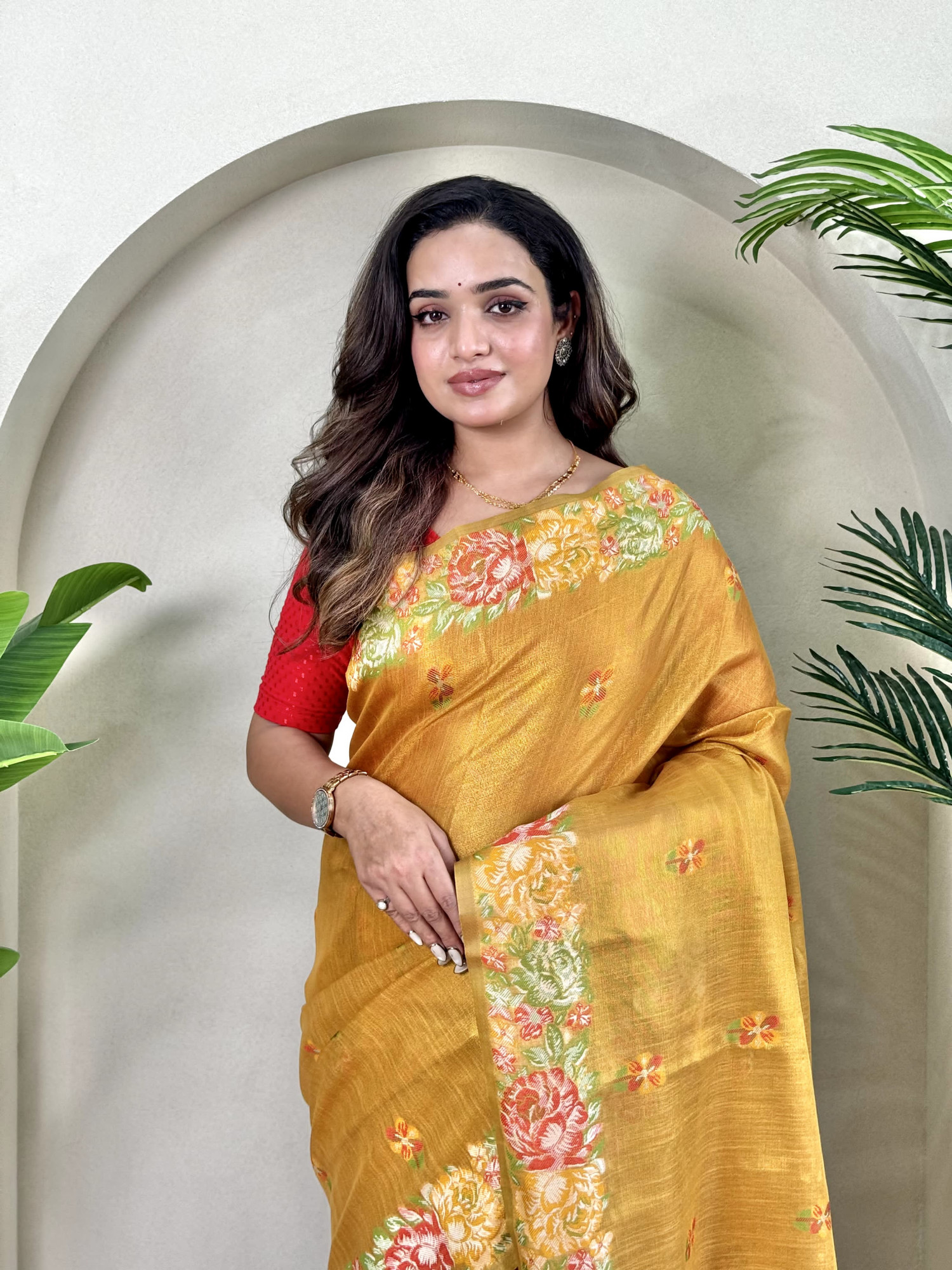 Mustard Tissue Silk Jacquard Weaved Rich Zari Pallu Beautiful Motifs Border Saree