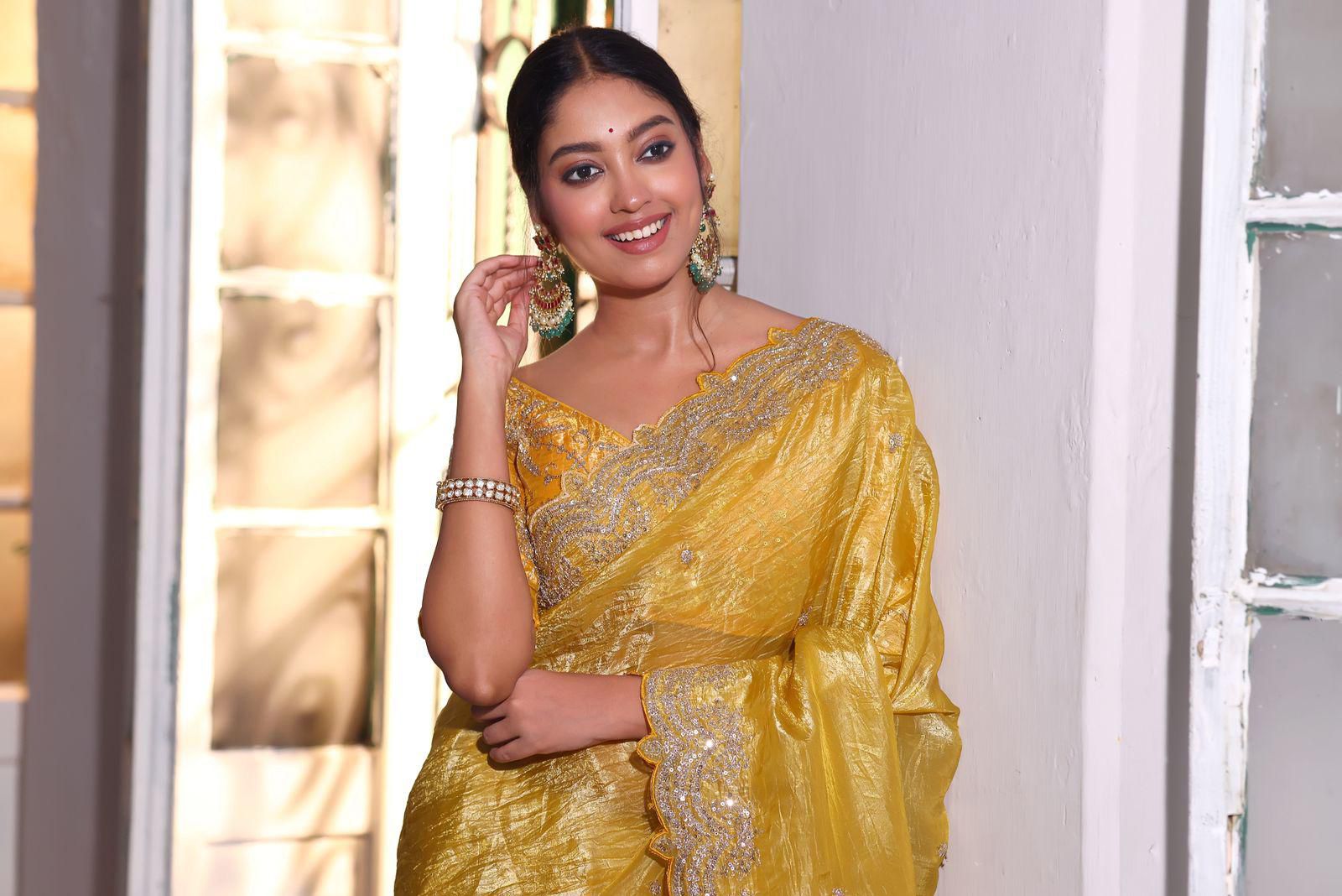 Gold Premium Crush Pure Sequence Work All Over Saree