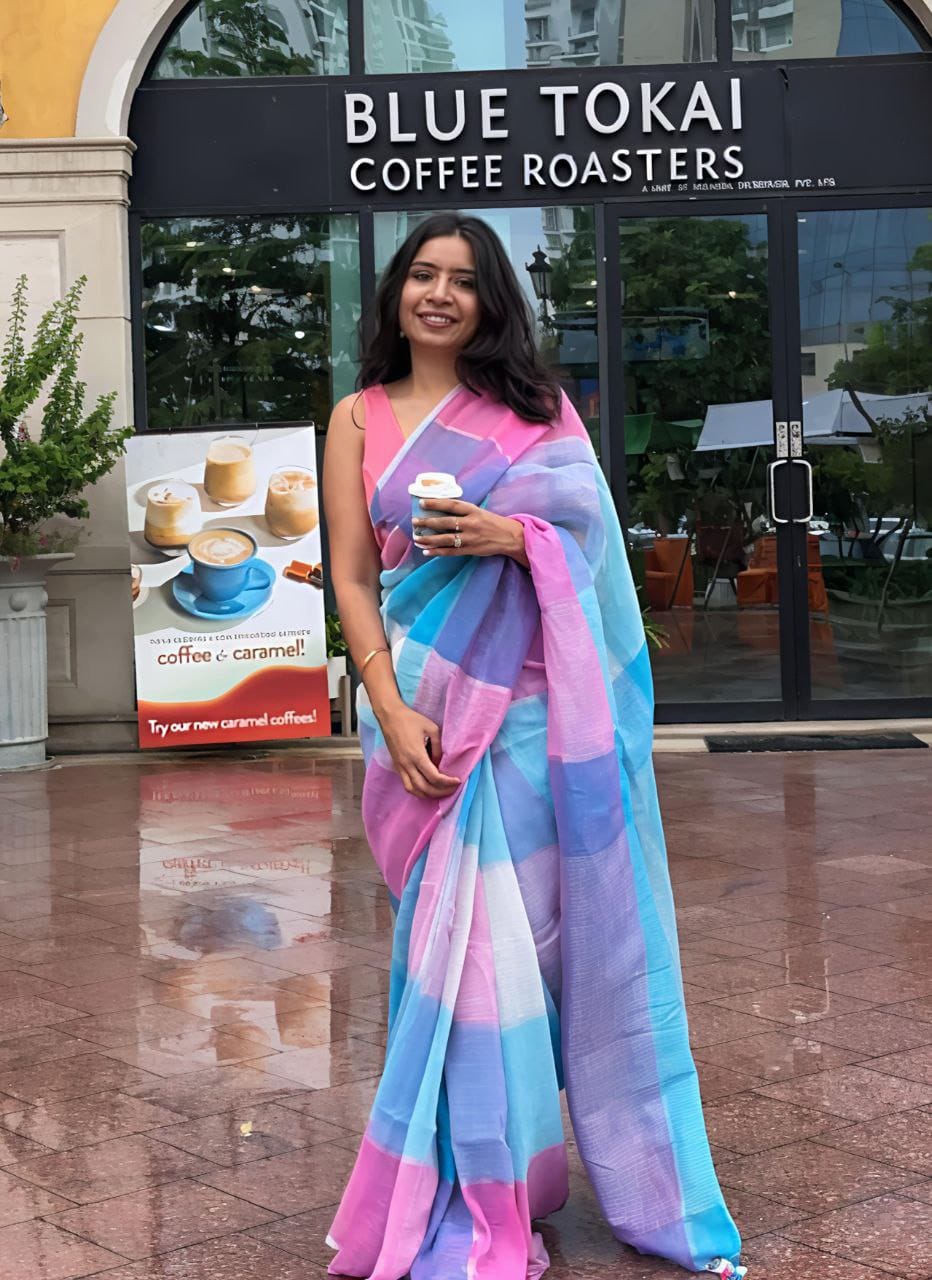 White Purple Pure Linen Digital Printed Saree