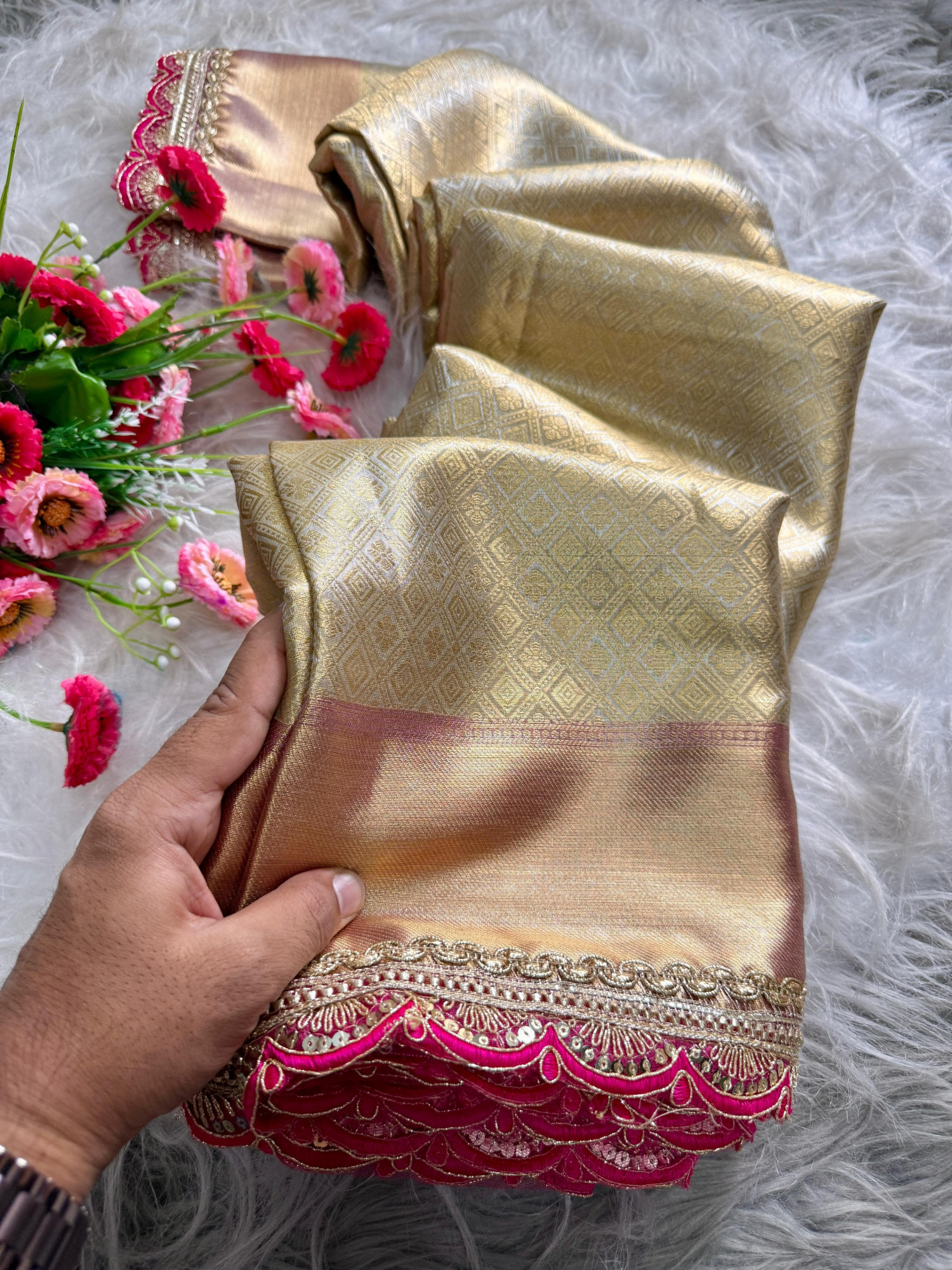 Cream Pure Banarasi Tissue Silk Zari Weaved Lace Border Saree