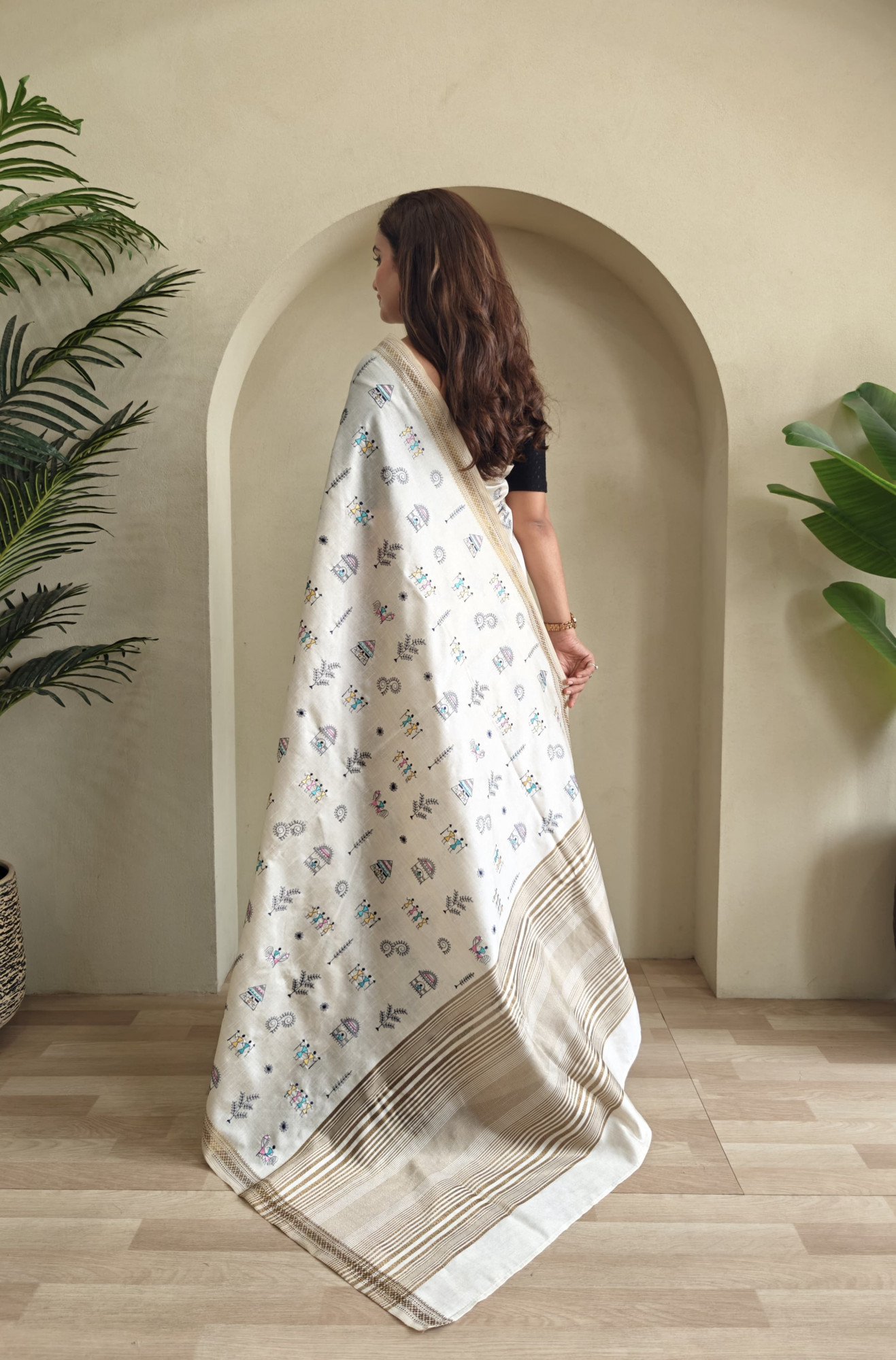 Off-White Premium Pure Loom Tussar Worli Embroidery Saree