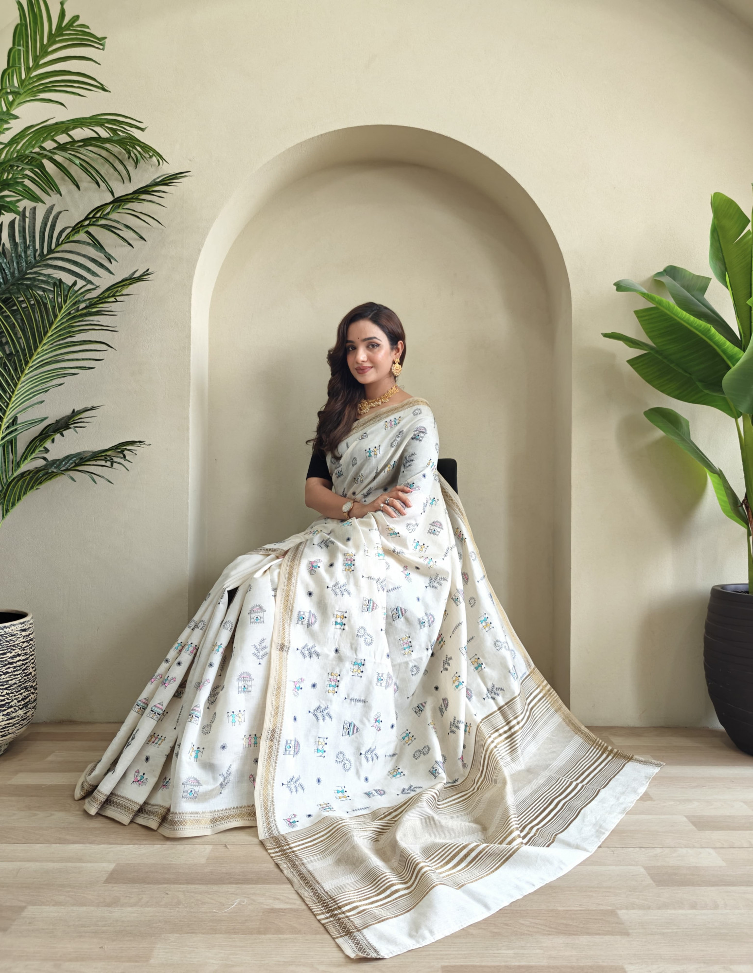 Off-White Premium Pure Loom Tussar Worli Embroidery Saree