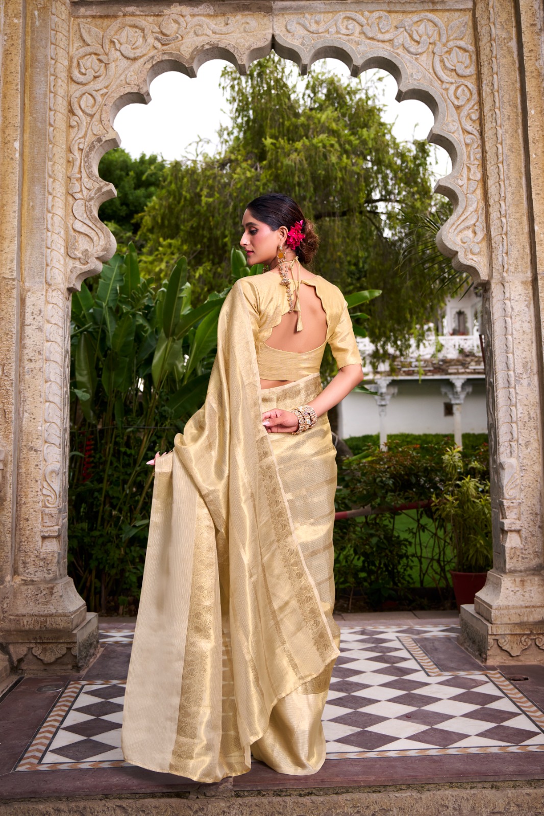 Beige Pure Banarasi Gold Tissue Silk Zari Weaved Saree