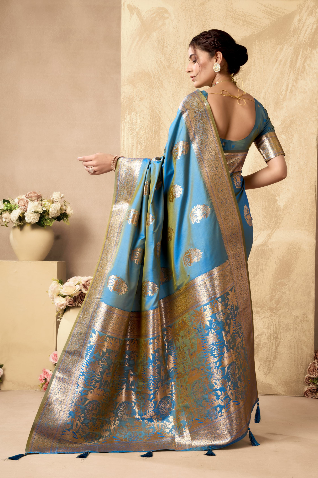 Turquoise Teal Dual Shade Banarasi Silk Rich Zari Weaved Saree
