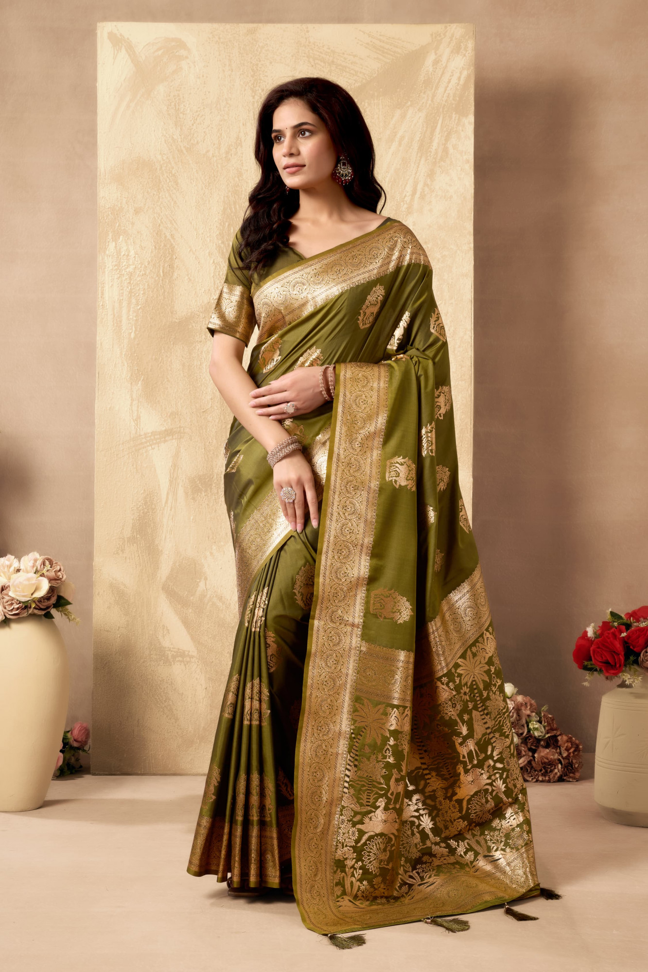 Mehendi Green Dual Shade Banarasi Silk Rich Zari Weaved Saree