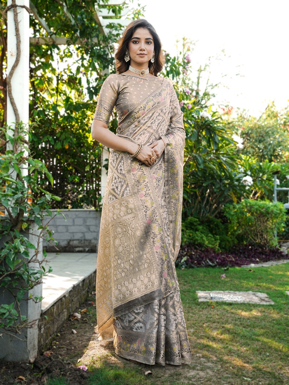 Gray Premium Organza Silk Bandhani Patola Weaved Saree