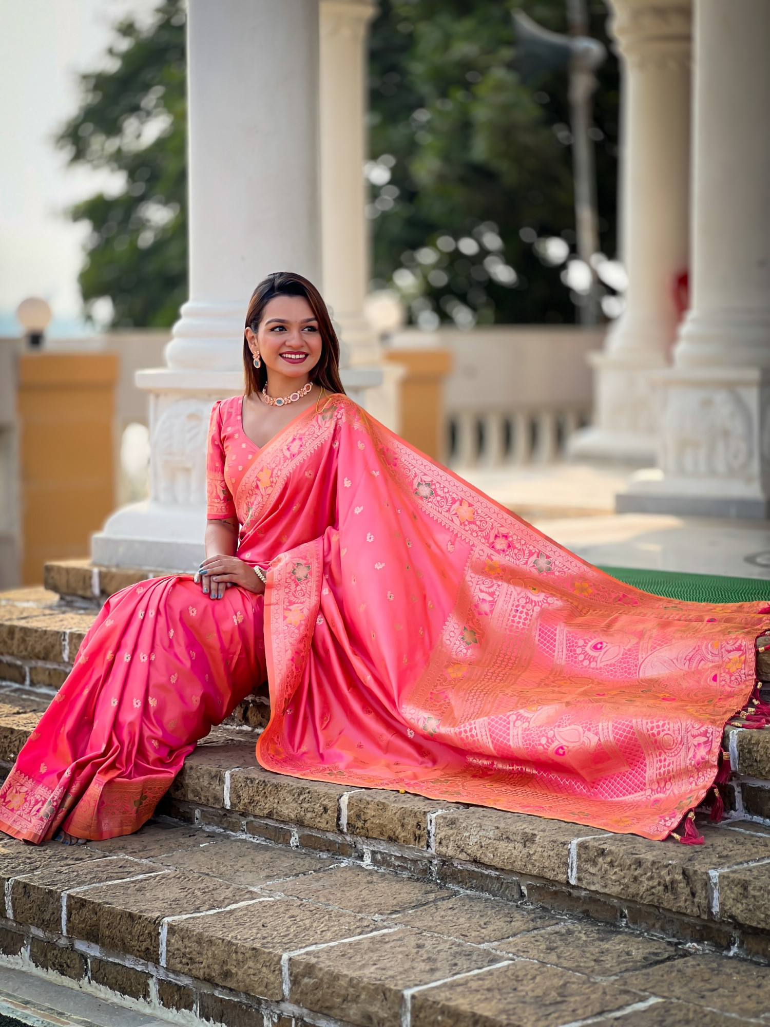 Pink Banarasi Silk Zari Meenakari Weaved Saree