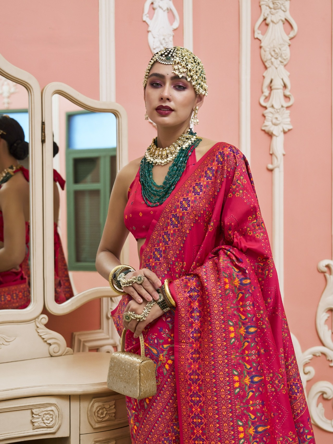 Magenta Premium Luxurious Banarasi PV Silk Kashmiri Weaved Saree