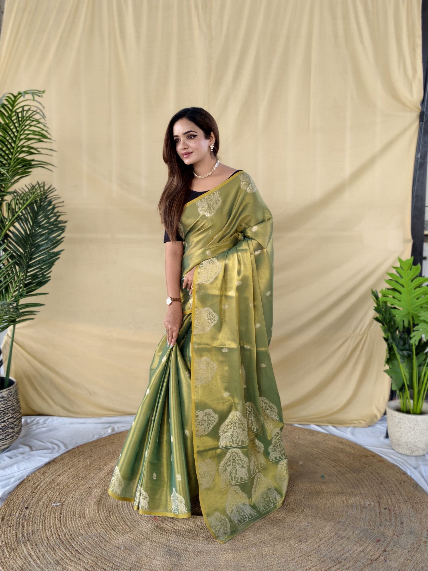 Green Premium Banarasi Zari Tissue Weaved Saree