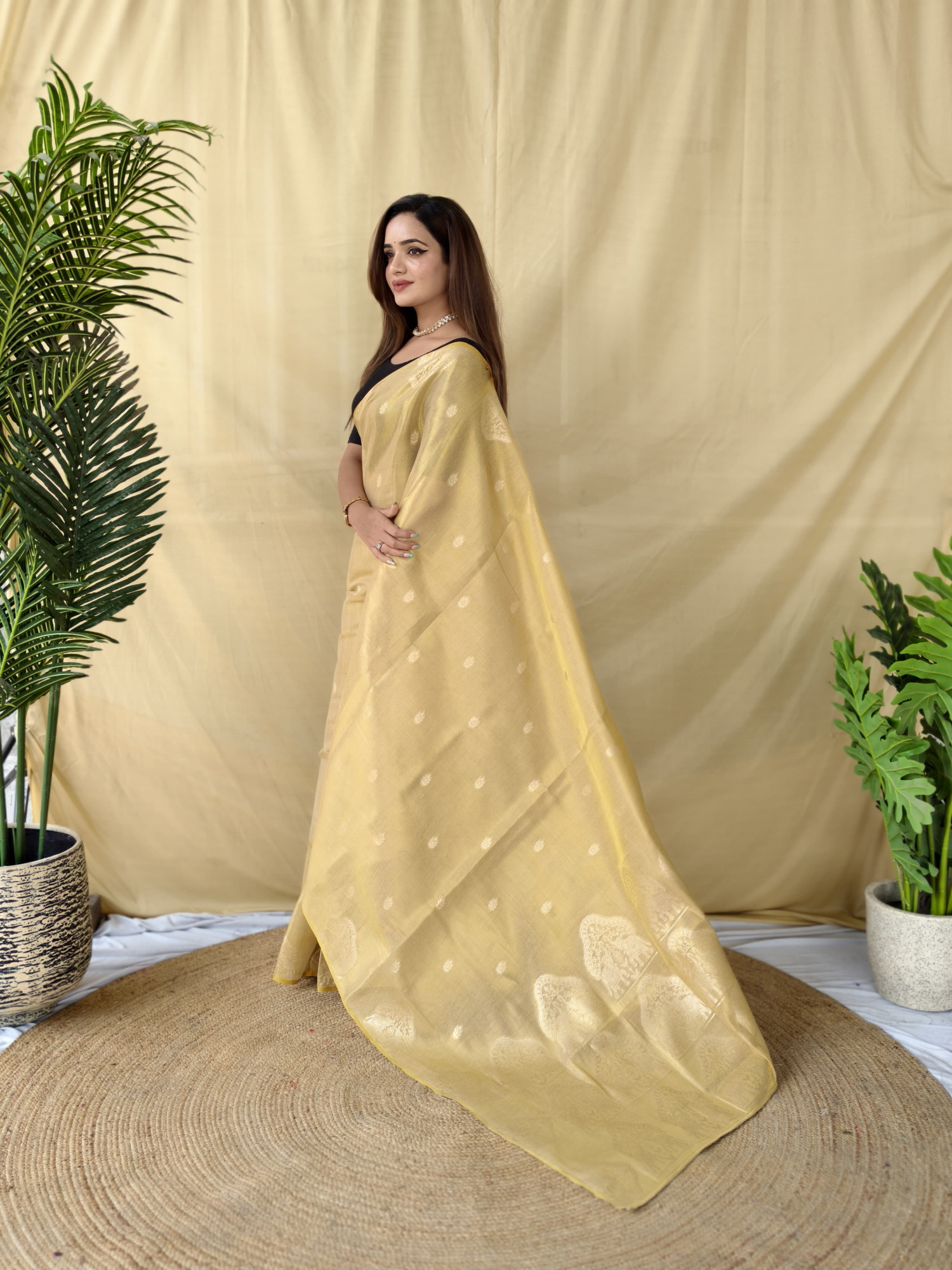 Cream Premium Banarasi Zari Tissue Weaved Saree