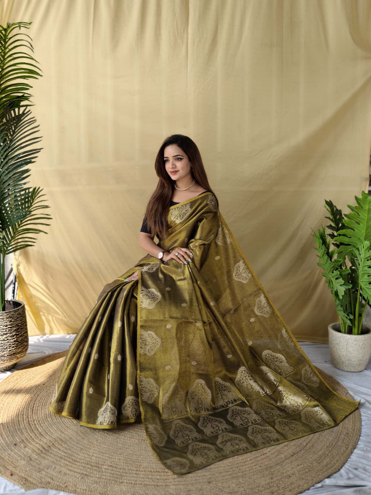 Dark Mehendi Premium Banarasi Zari Tissue Weaved Saree