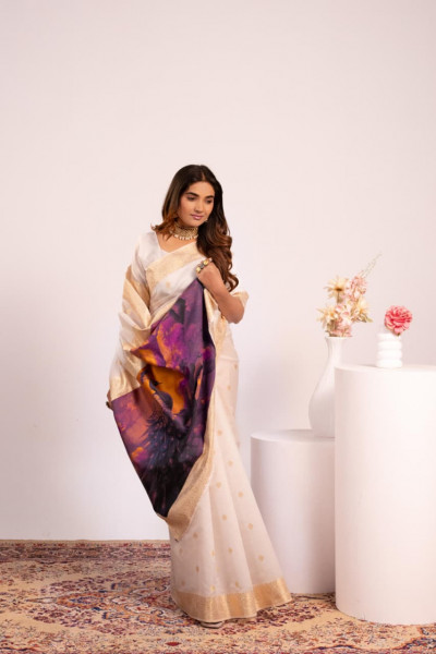 Image of Off-White Soft Banarasi Silk Resham Weaved Pallu Zari Border Saree