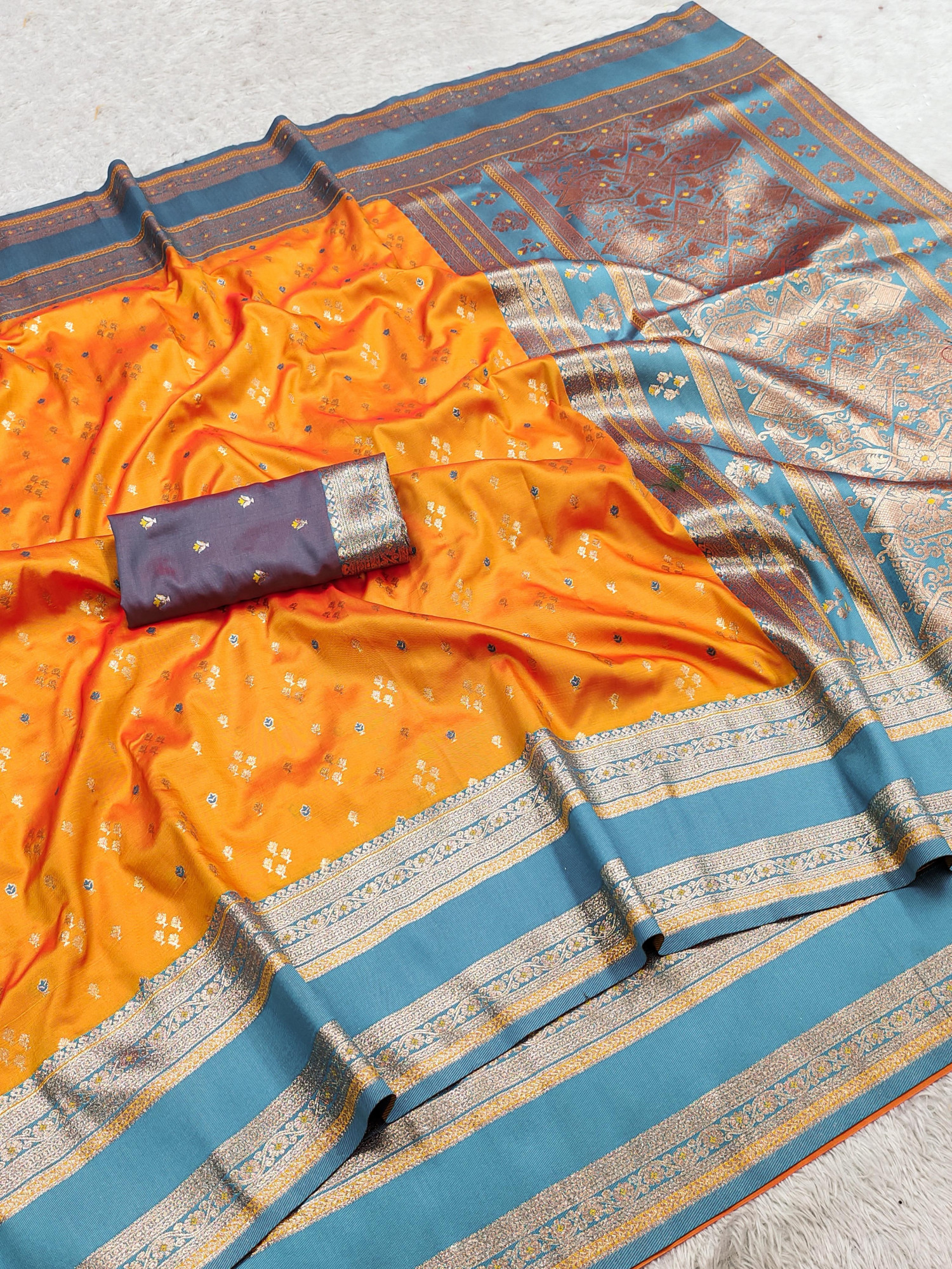 Orange Banarasi Silk Zari Weaved Contrast Pallu Border Saree