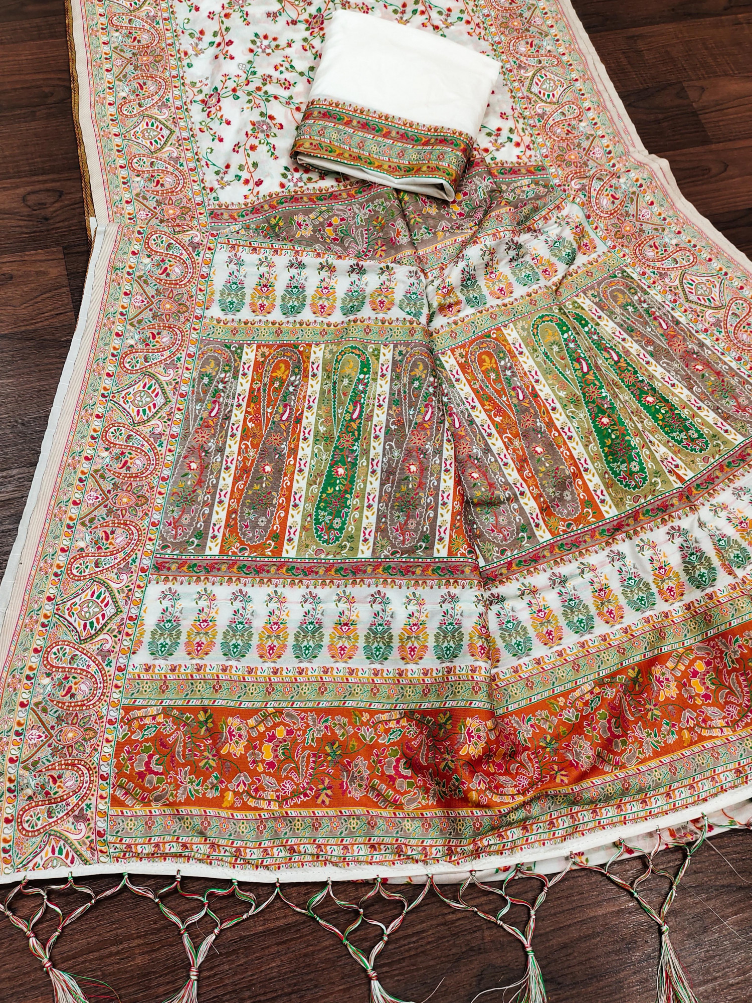 White Pure Soft Pashmina Silk Kashmiri Thread Weaved Saree