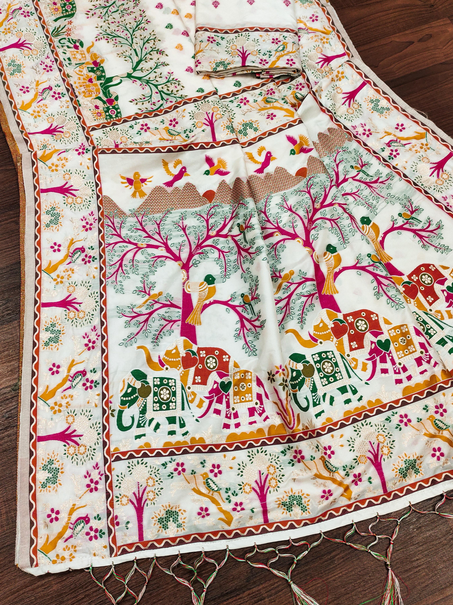 White Pure Soft Rajwadi Pashmina Silk Kashmiri Thread Weaved Saree