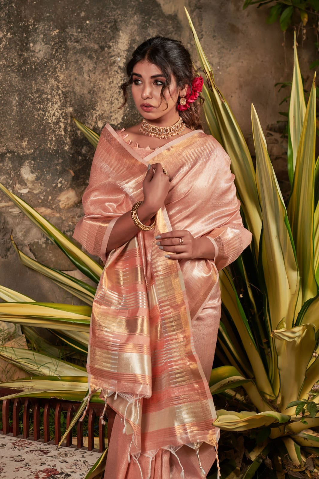 Pure Linen Tissue Silk Zari Weaved Striped Pallu Border Saree