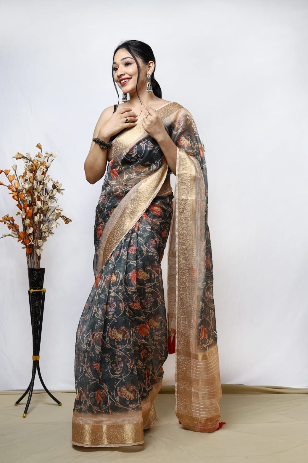Pure Organza Silk Kalamkari Print Saree With Zari Border
