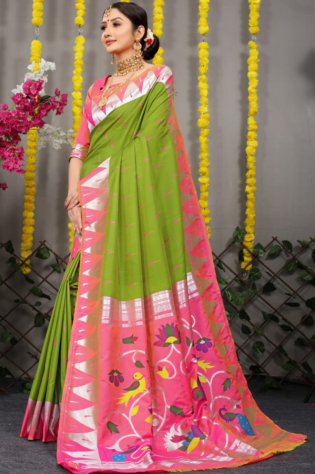 Pure Banarasi Silk Paithani All Over Zari Weaved Saree