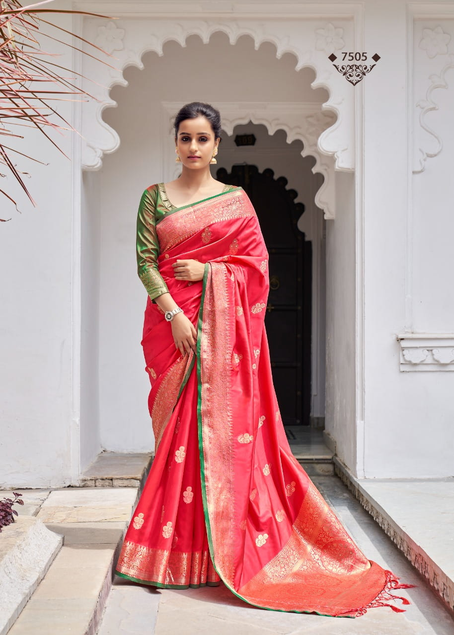 Banarasi Silk Weaving Saree With Contrast Blouse