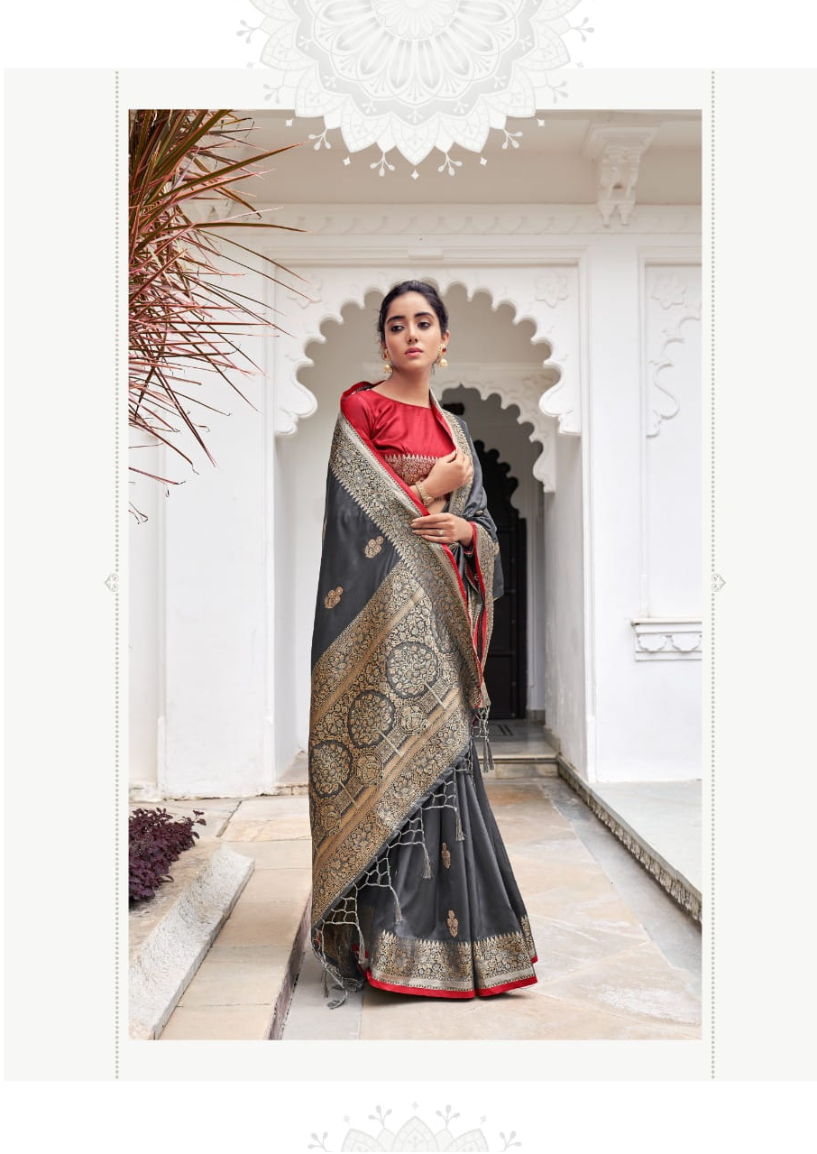 Banarasi Silk Weaving Saree With Contrast Blouse