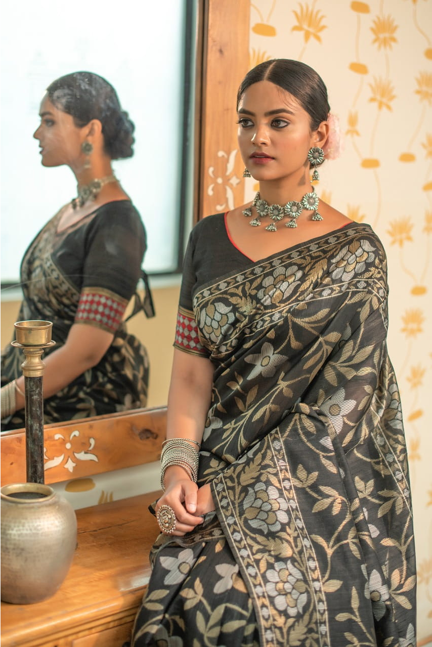 Pure Tussar Silk Jamdani Woven Border Rich Pallu Saree