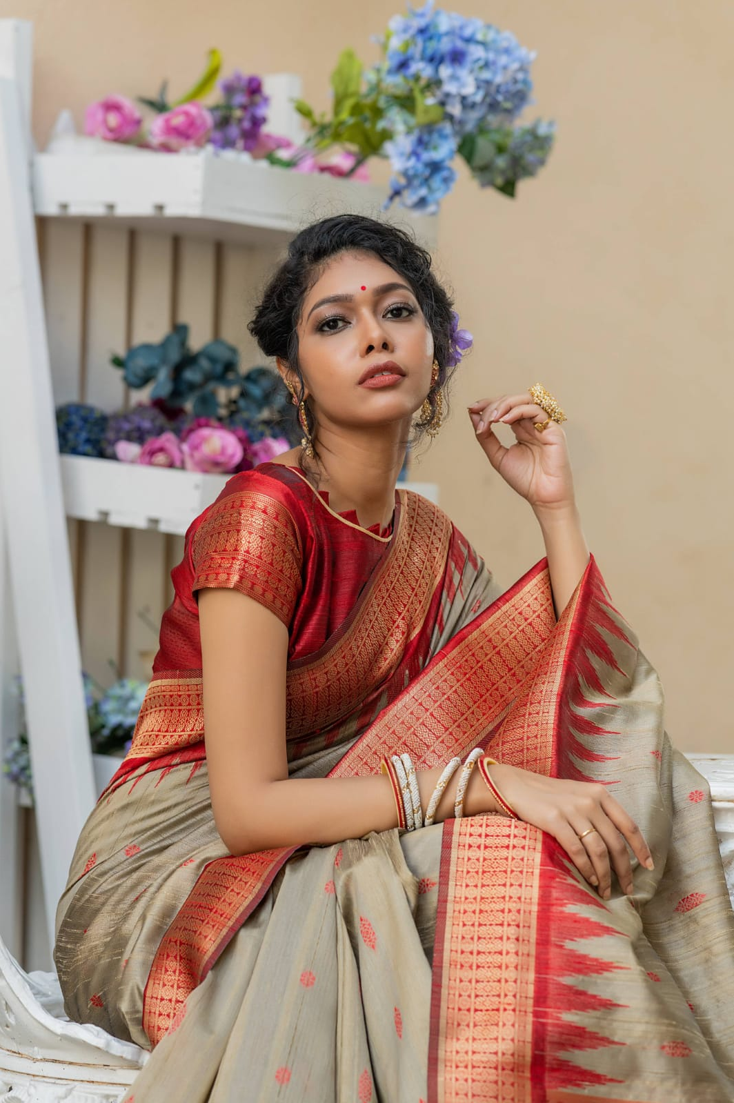 Pure Tussar Silk Zari Weaving Rich Pallu Temple Border Saree