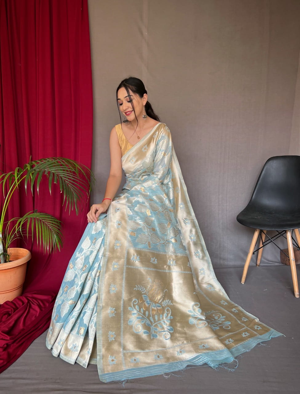 Pure Linen Slub All Over Gold And Silver Zari Weaved Saree