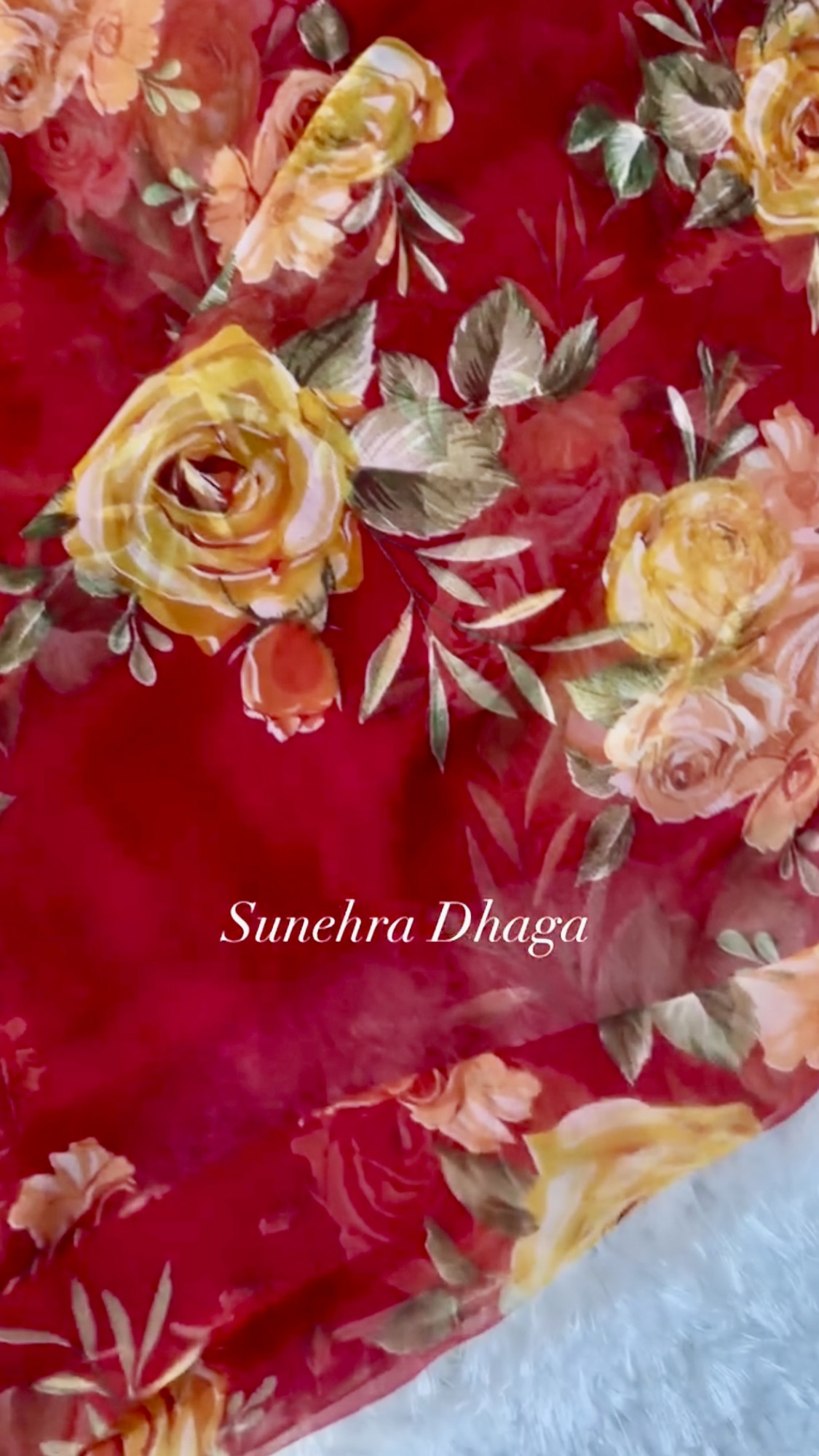 SURKHBAHAR Red Floral Georgette Saree